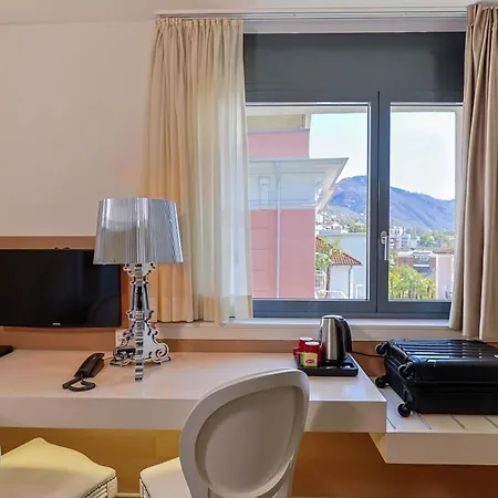 Hotel Locarno