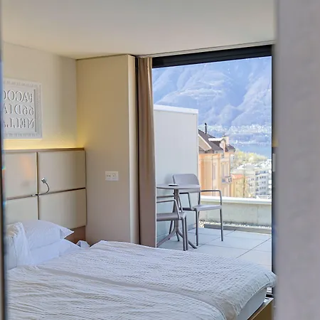 Hotel Locarno 3*