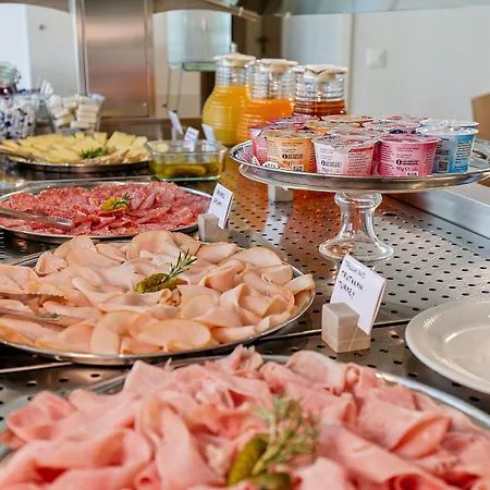 Hotel Locarno Muralto